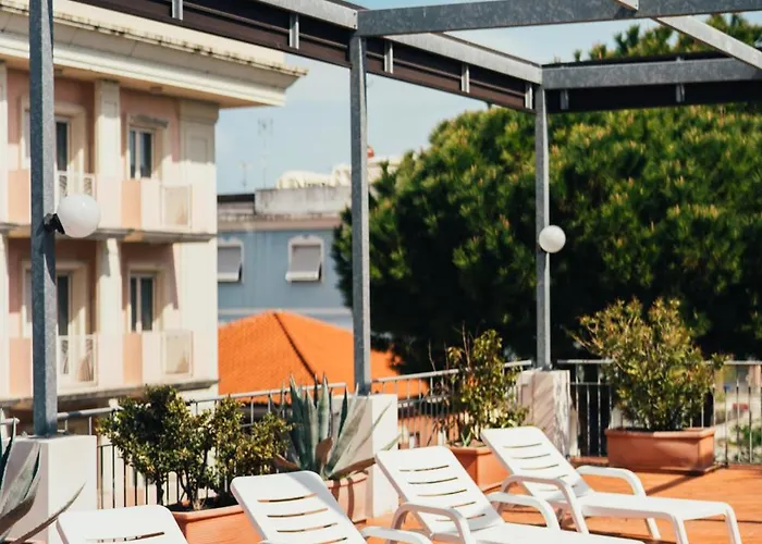 Roof 3* Ρίμινι