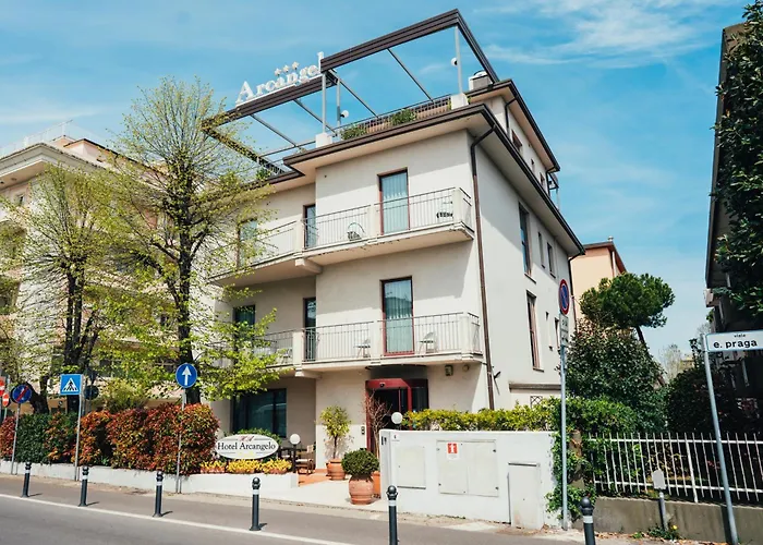 Roof 3* Ρίμινι