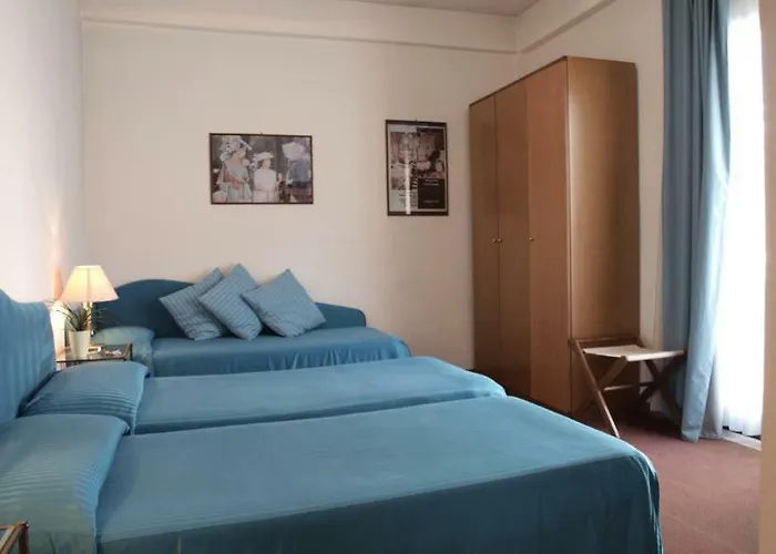 Ξενοδοχείο Roof