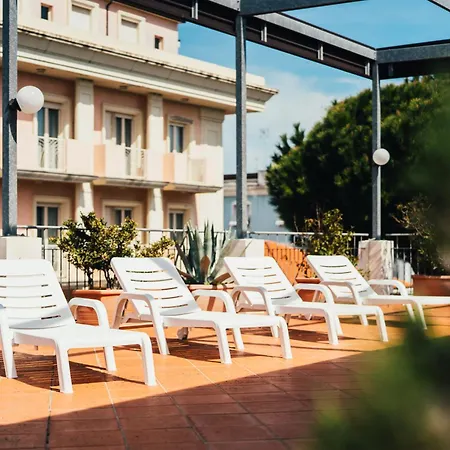 Hotel Roof רימיני