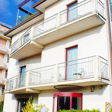 Arcangelo Roof Hotel 3*