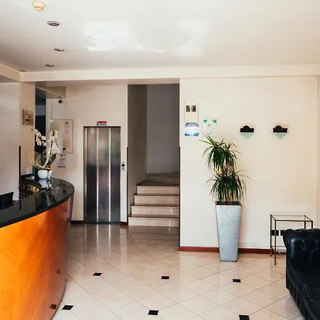 阿尔堪杰罗酒店 3*