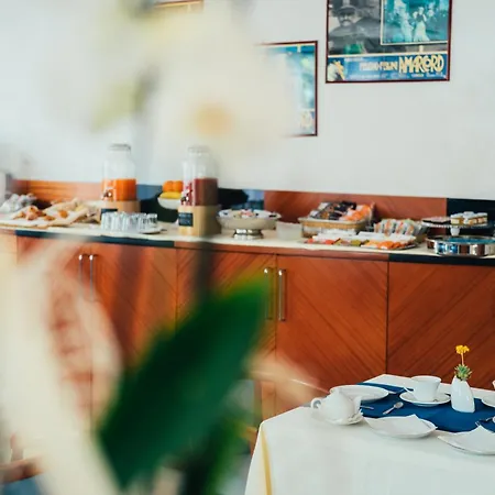 Arcangelo Roof 3* ريميني