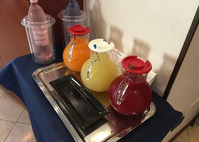 Отель Roof Римини